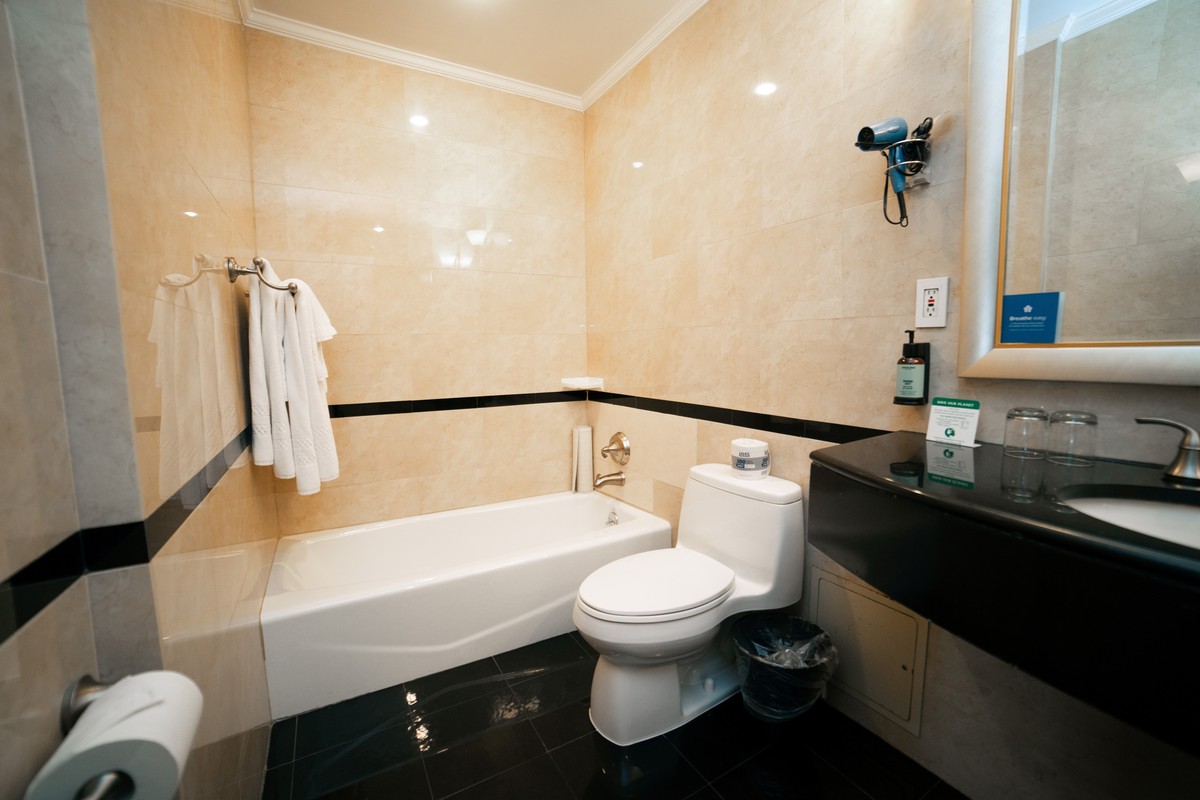 CITY VIEW – 2 QUEEN BEDS SUITE